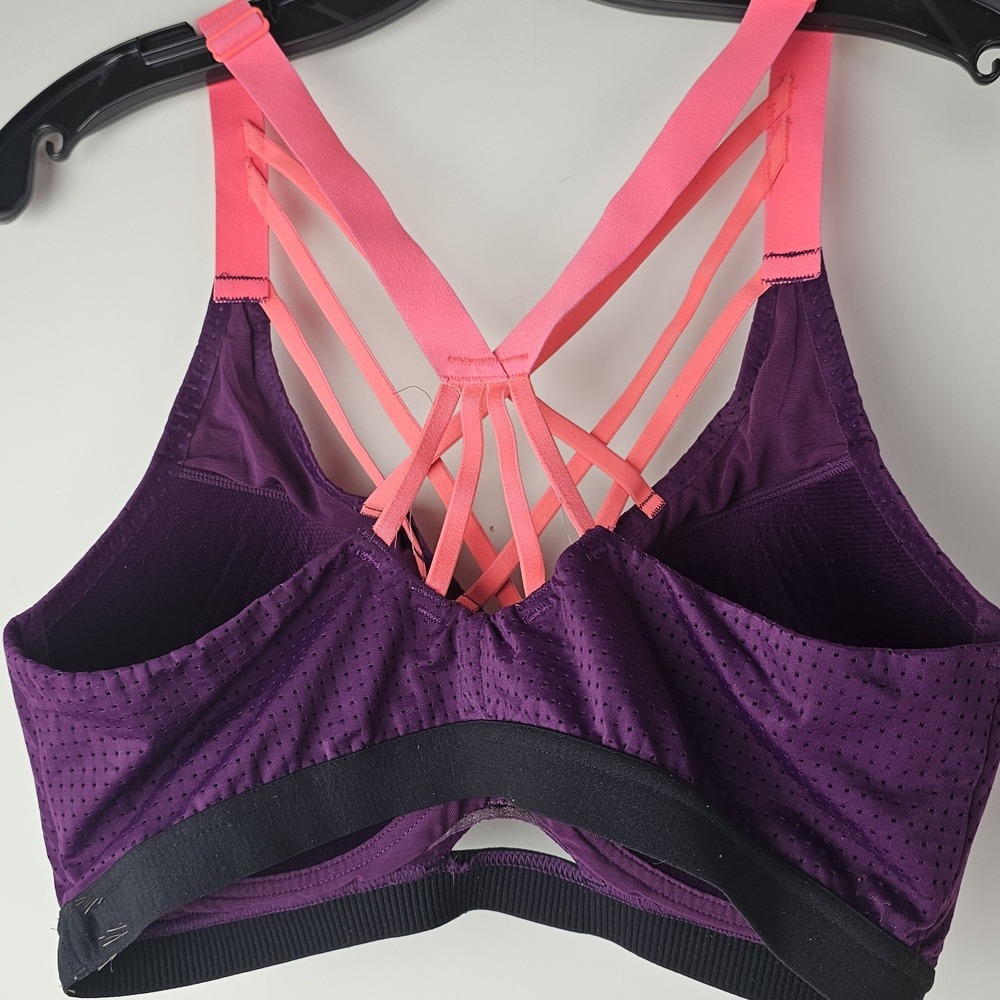 Victoria's Secret VSX Sports Bra Strappy Purple Pink Womens Size 36D Pullover - Picture 8 of 8